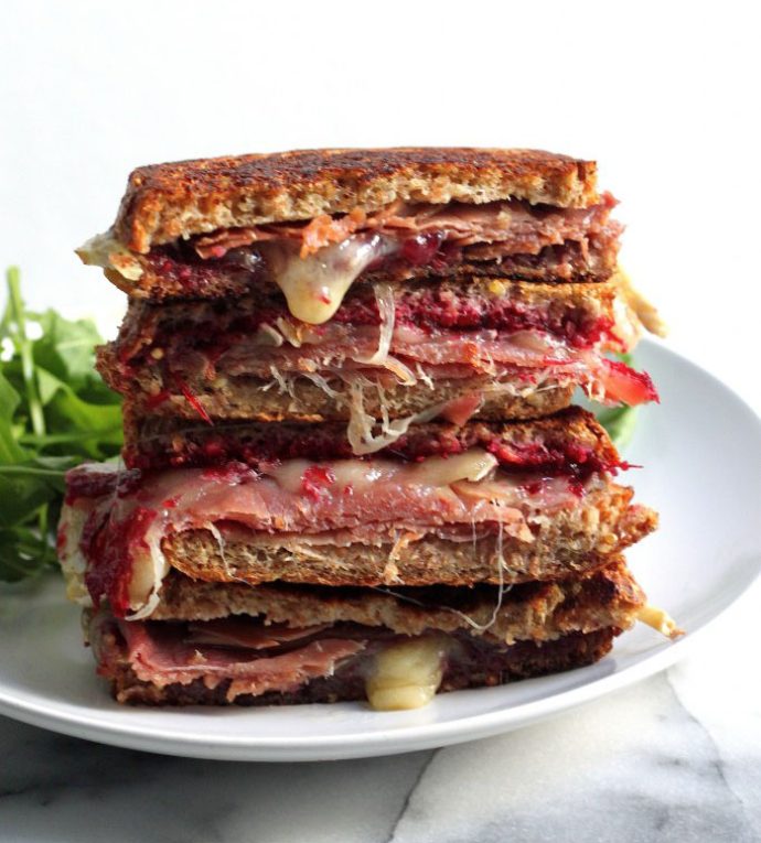 cranberry-brie-and-prosciutto-grilled-cheese